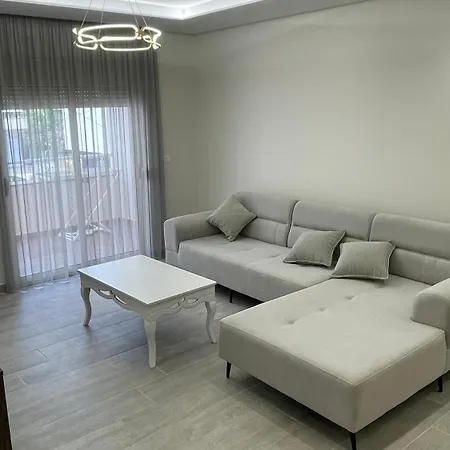 Alessio House *