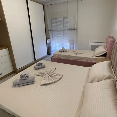 Alessio House Appartamento Durrës